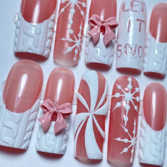 Let it Snow Christmas Nails DISCOUNT 40%