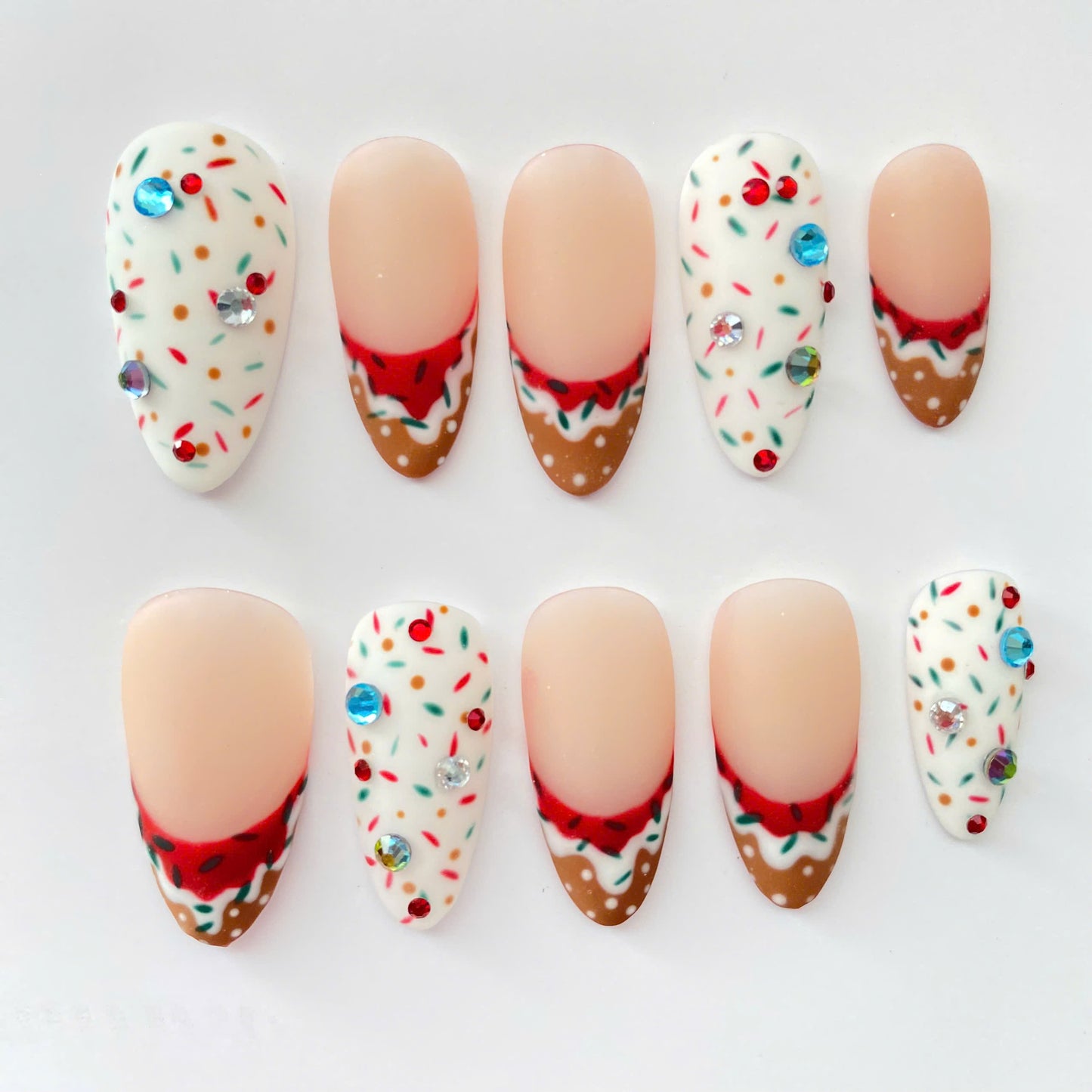 Cup Cake Christmas Nails DISCOUNT 40%